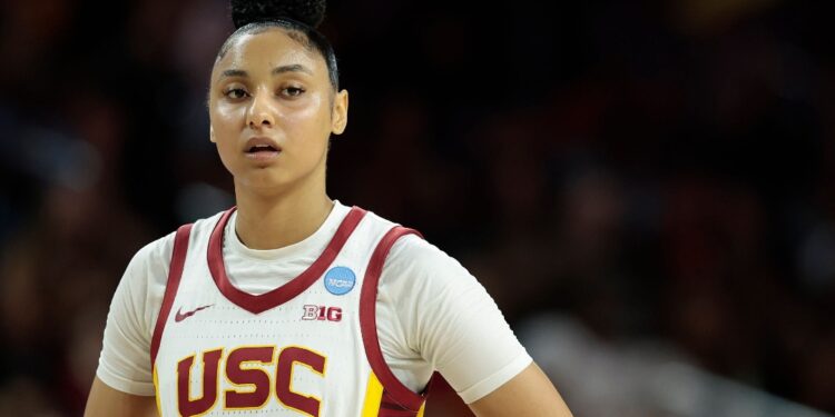 Sorry But I May Be Retiring Earlier Than You Can Imagine”: Juju Watkins Sends Heartbreaking Message to Fans