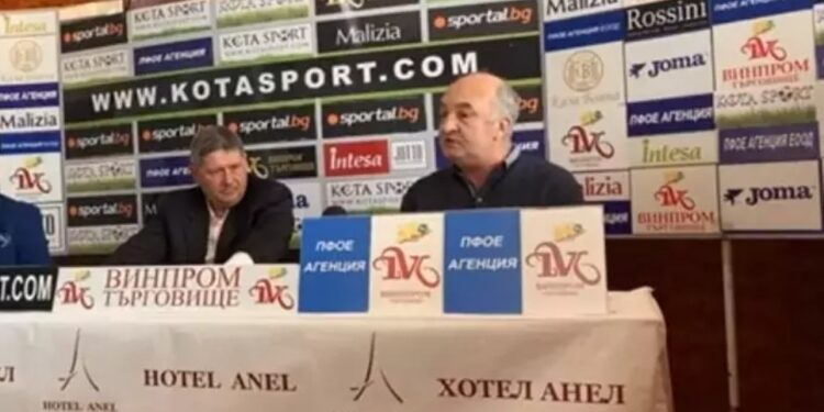 Бивш Елитен Рефер Разкъса На Пух И Прах Абсурдната Версия На Съдийската Комисия За Отказаната Дузпа За Левски
