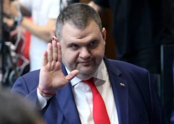 Peewsky Corners Kiro, Asen, and Their Oligarchs, Dismisses Revival, MECH, and Grandeur: “Take a Walk at 2:35 PM!”