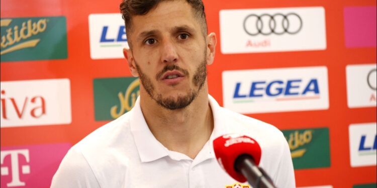 Ο Στέφαν Γιόβετιτς αποδέχεται την 4ετή προσφορά συμβολαίου του ΑΠΟΕΛ, θα είναι ο πιο ακριβοπληρωμένος παίκτης του συλλόγου