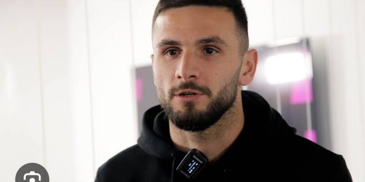 Защитникът на ЦСКА София Люмбард Делова иска прекратяване на договора