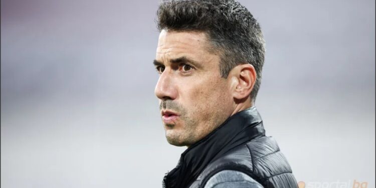 Веласкес: Играчите не са роботи, а човешки същества, нека отворим телефоните и видим, че сме на 9 и 10 точки от Арда и Черно море – Хулио Веласкес даде обещание на феновете след мача