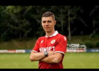 Поздравления : току-що – Станислав Шопов официално обяви удължаването на своя договор с ЦСКА София за… виж повече.