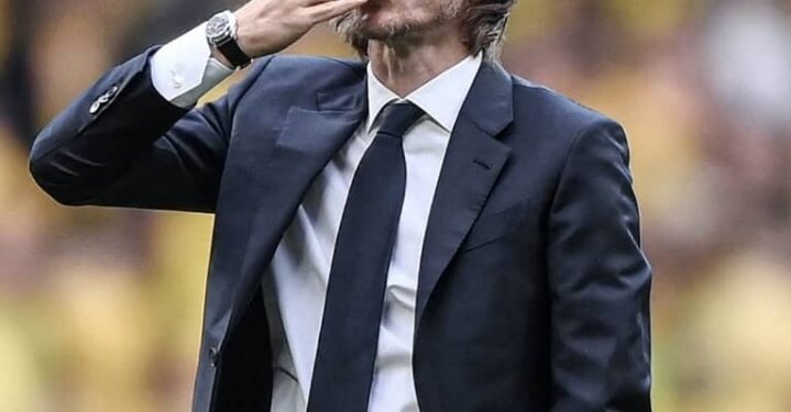 РЕВОЛЮЦИОННА НОВИНА: Носителят на „Златната топка“ Лука Модрич се присъедини към ЦСКА София 🔴⚪ като инвеститор и съсобственик!. Научете повече на 👇 👇 👇