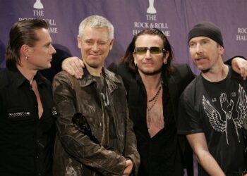 A Night of U2 Thunder ⚡: U2 Band to be Honoured Again After Recent Achievement. Learn More About The Article on 👇👇👇