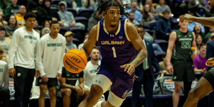 South Carolina reaches out to more transfer portal guard targets