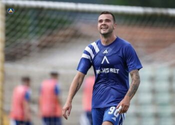 Син кошмар: Левски 🔵 ⚪ Звездният нападател Колев е получил последната си контузия преди мача с Арда!. Прочетете пълната история на 👇 👇 👇