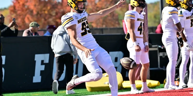 Michigan Football Secures Portal Commitment From Two-Year SEC Starter on Friday