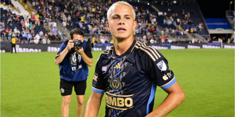 ЦСКА София удари злато 🥇 🪙 след като постигна споразумение с Филаделфия Юниън за 15-годишния талант Каван Съливан за постоянен трансфер