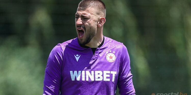 ШОК! Дюлгеров – от ЛЮБИМЕЦ на феновете към… ВРАГ №1?! Русия го зове!