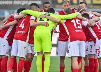 ЦСКА делил хотел с волейболистките на Левски преди резила