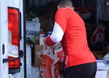 ЦСКА напълни пет буса с храна за хора от северозападна България