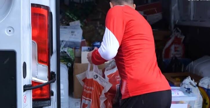 ЦСКА напълни пет буса с храна за хора от северозападна България