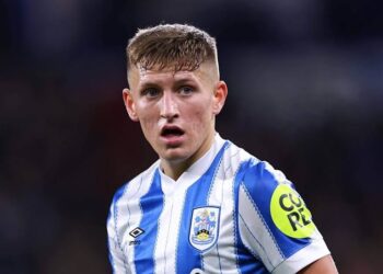 Huddersfield’s Hotshot: Expect Goals from Marshall Today! (Coach Revealed)