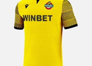 Катастрофа с екипите: Winbet си тръгва, след като играчи на Ботев “злоупотребяват” с фланелки, Nike гледа да спасява положението.