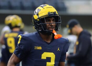 Fred Moore discusses ‘better downfield passing’ for Michigan Football this spring
