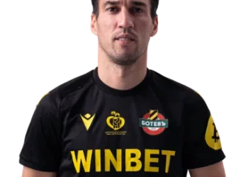 СКРИТО-ПОКРИТО! Защо капитанът на Ботев пропуска следващия мач?! Има нещо МРЪСНО!