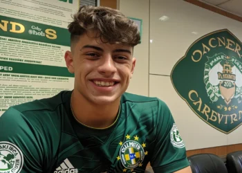 Ο ΑΠΟΕΛ απέκτησε τον Αργεντινό επιθετικό της Παλμέιρας, Αγκουστίν Γιάι, με 5ετές συμβόλαιο, καθώς θα ενταχθεί το καλοκαίρι, ο 21χρονος που θεωρείται το μέλλον της Αργεντινής