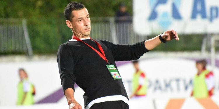 Петима увиснаха със страшна сила в ЦСКА, а Томаш няма избор срещу кой да ги изчисти