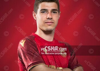 Станислав Шопов сгоден! Готов да се ожени за приятелката си в близко бъдеще