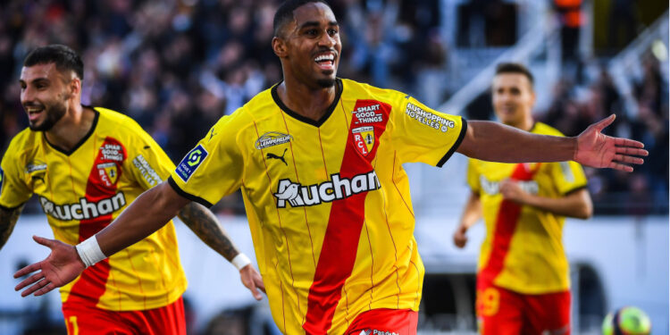 Ботев Пловдив осигури преотстъпване на звездата на РК Ланс Уесли Саид точно преди края на лигата