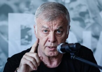 СКАНДАЛЪТ ГРЪМНА! Огромен ГАФ разтърси Левски! Какво направиха?!