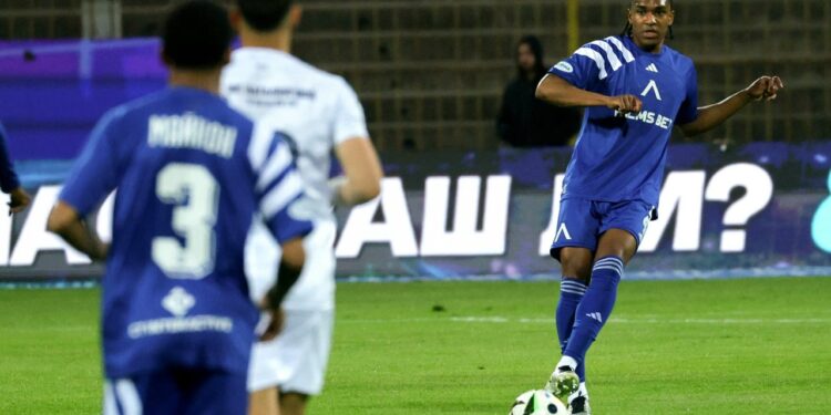 Кристиан Макун изпраща съобщение до Левски и играчите, които трябва да бъдат освободени, и предлага заместници, за да спечелят титлата през следващия сезон