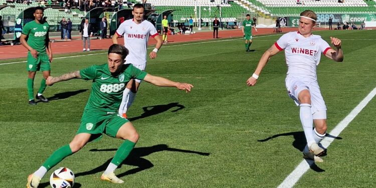 ЦСКА гони петото място в Стара Загора, Берое преследва премия от 2 милиона евро