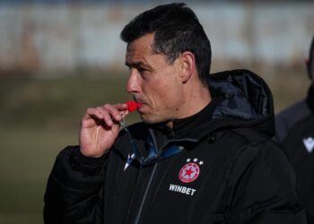 mt алармира: Бандата на Бандаловски вдига бунт в ЦСКА срещу Томаш