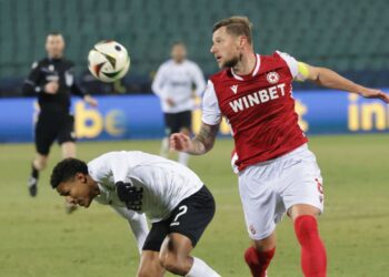 Пълна лудница с билетите за финала Лудогорец – ЦСКА! Половината изчезнаха