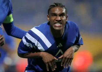 АЛАРМА ЗА НАБЕГ ЗА ТАЛАНТИ! Чуждестранни скаути забелязани на Левски – Черно море!