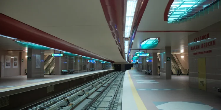 Внимание, фенове! Метрото очаква наплив за финала Лудогорец – ЦСКА! “Метрополитен” с призив за ред и култура!