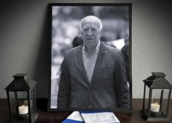 УЖАС НА ПОГРЕБЕНИЕТО! ЛЕГЕНДА НА ЛЕВСКИ СЕ СГРОМОЛЯСА ПРЕД ВСИЧКИ! —