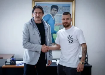 ОФИЦИАЛНО: Бомба на “Герена”! Радослав Кирилов Облича Синята Фланелка!