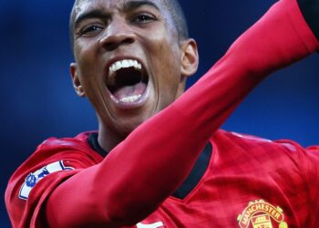 Ашли Йънг ще продължи кариерата си в ЦСКА София, след като приключи с Евертън, ще се присъедини като свободен агент