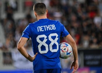 Петков привлича европейски интерес: Шарлероа, Милан, Андерлехт и Щурм Грац следят крилото на Левски.