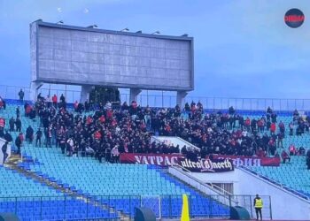 ФЕН НА ПРОТЕСТ 🚨: Левски се бори, докато привържениците искат смяна на ръководството. Научете повече на 👇 👇 👇