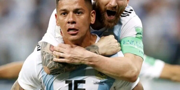 Ο Μάρκος Ρόχο θα φορέσει το νούμερο 6 στην ΑΠΟΕΛ και θα πάρει επίσης το περιβραχιόνιο του αρχηγού, θα είναι ο αρχηγός της ΑΠΟΕΛ