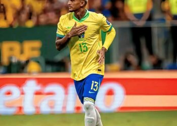 Ивайло Петков призна, че ще направи всичко по силите си, като спортен директор на Левски, за да привлече бразилската звезда УЕСЛИ в Левски София