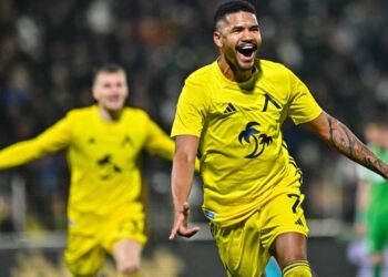 Стъкленият Фабио Лима е №1 в Левски