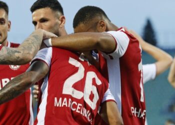 ШОК! ЦСКА НАЛИВА КУФАРИ С ПАРИ ЗА ФИНАЛА! Играчите ще ГЪРМЯТ от премии срещу Лудогорец! (ВИЖТЕ ЗА КАКВА СУМА СТАВА ВЪПРОС!)