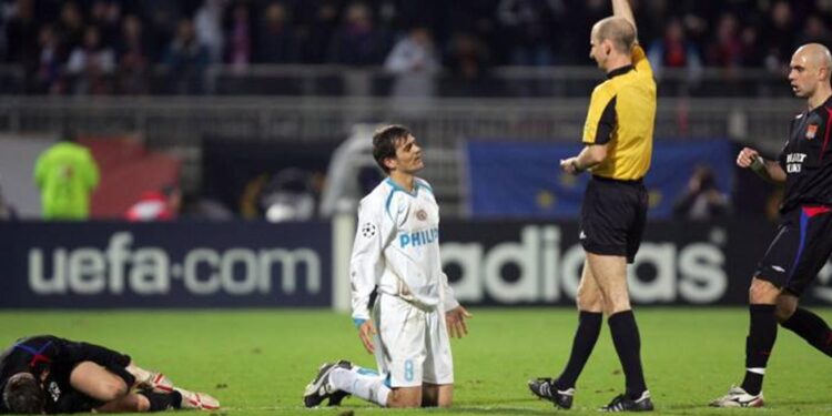 Шокиращо твърдение: Левски иска съдиите “убити” в мачове?