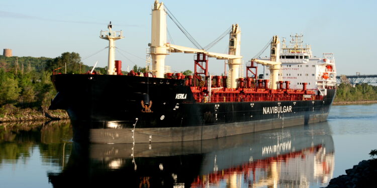 Кокаинов удар в ирландски води: Български членове на екипажа на кораб “Верила” осъдени на 10 години затвор.