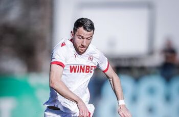 НЕВЕРОЯТНО! Кой е чужденецът от ЦСКА, който ВЗРИВИ социалните мрежи след краха: “Ще се върнем по-силни!”?