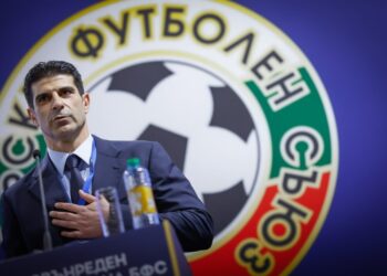 КРИЗА! БФС в колапс? Гонзо разкри: 4.2 милиона загуба, половината Първа лига без лиценз?!