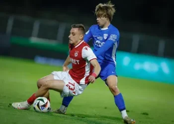 Бомба на “Герена”: Левски грабва Куто заради кризата в Спартак!”   