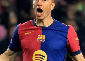 Robert Lewandowski przejdzie do Górnika tego lata, ponieważ chce zakończyć karierę w Polsce