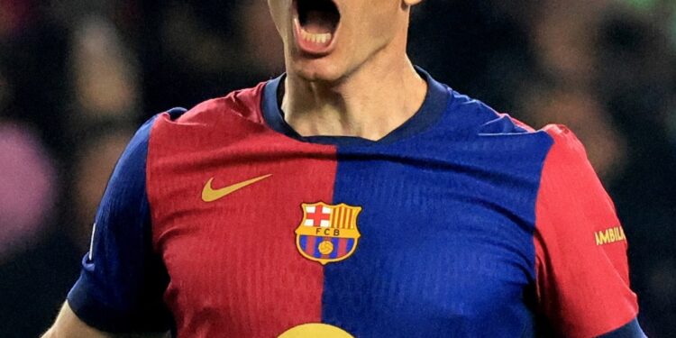 Robert Lewandowski przejdzie do Górnika tego lata, ponieważ chce zakończyć karierę w Polsce