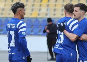 Левски продава халф