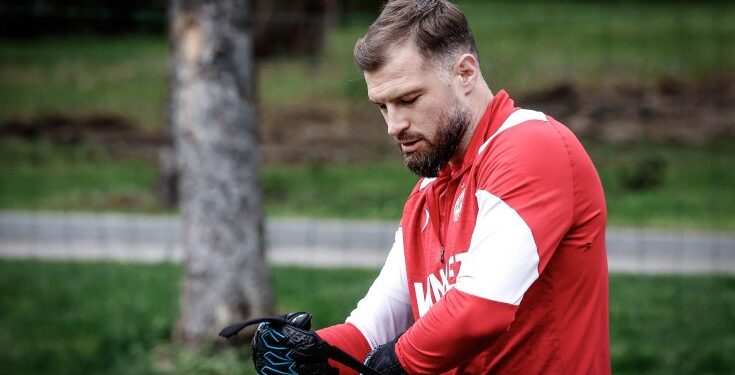 СМЕСЕНИ НОВИНИ в ЦСКА! Бусато се завръща, но двама основни играчи липсват! Катастрофа ли е това или майсторски ход за мача с Ботев Пловдив?!